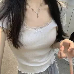 다잇템 미니멀 데일리 여리핏 스퀘어넥 레이스 반팔 티셔츠 RNR-0089