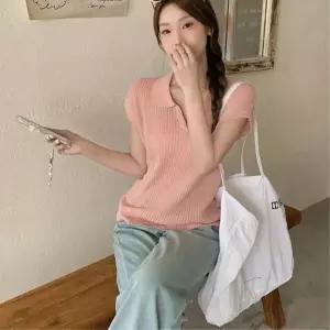 [하프클럽/신상오픈런]데일리 여자 클래식 잔골지 오픈 카라넥 반팔 니트 포인트