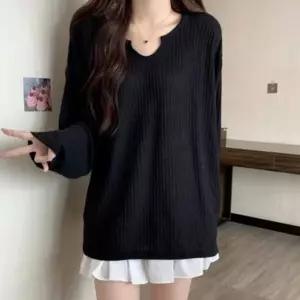 [하프클럽/]데일리 여성 무지컬러 짜임 박스핏 앞트임 긴팔 티셔츠 미니멀