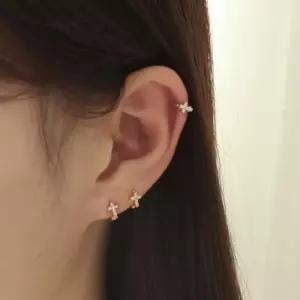 여자 심플 원터치 큐빅 십자가 피어싱 귀걸이