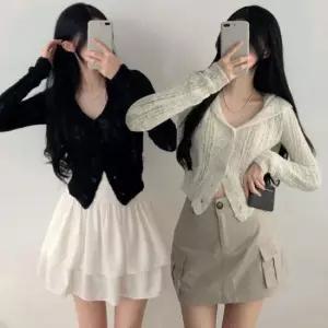미니멀 여자 브이넥 카라 세미크롭 시스루 가디건 옷자락 코디