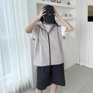 [옷자락]미니멀 여자 간절기 경량 오버핏 후드 바람막이 베스트 옷자락 심플