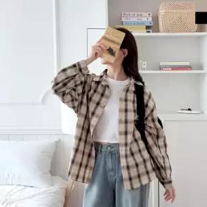 미니멀 여자 편안한 데일리 오버핏 체크 셔츠 옷자락 미니멀 포인트