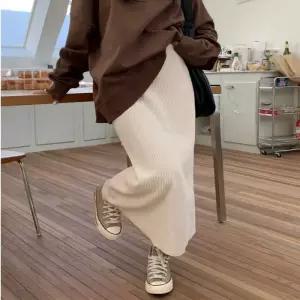 [오노마] ONM 여성 뒷트임 골지 롱스커트 H라인 골지스커트 데일리