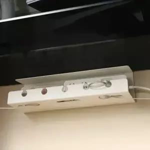 책상 아래 케이블 정리용 트레이 클램프형 전원 스트립 코드 홀더 드릴링 없이 설치 가능 견고하고 넓은