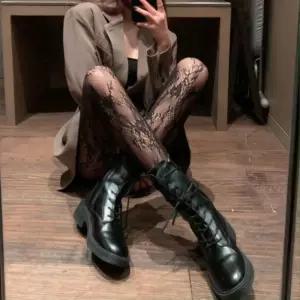 망사스타킹 꽃덩굴 패턴 2컬러 시스루 스타킹 2색