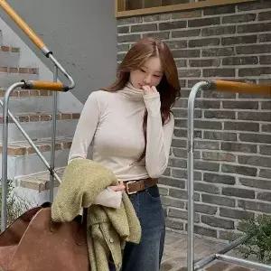 1+1[제작/빅사이즈]이블렛 렌폴드 폴라 워머 티셔츠 제이스타일