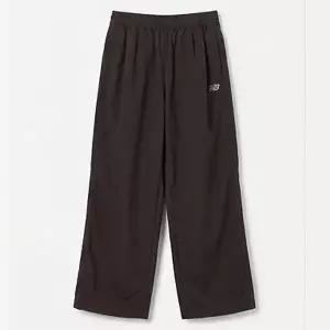 [뉴발란스] W HERITAGE 웜업 와이드팬츠 NBNTGCW302-85 트레이닝복 스포츠