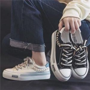 여성 캔버스 스니커즈 여성 캔버스화 레이스업 로우컷 스트릿 캐주얼 베이직 여름 운동화 플랫폼 청소년