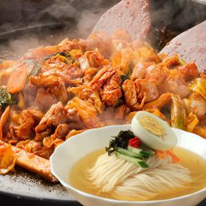  참닭 춘천 닭갈비 700g 4팩 + 옛날물쫄면 (면 2kg + 동치미육수 10봉) 총 10인분 냉동 Dough 제품