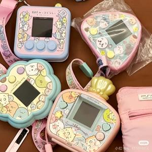 새로운 오리지널 다마고치 전자 애완 동물 Sumikkogurashi 컬러 스크린 가상 게임 콘솔 크리스마스 선물을위한 향수 장난감