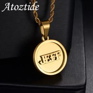 Atoztide 여성을위한 맞춤형 맞춤형 이름 목걸이 스테인레스 스틸 쥬얼리 2면 용접 라운드 펜던트 트위스트 체인 선물