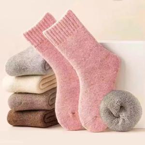 겨울 30% 양모 캐시미어 따뜻한 모피 어린이 양말 세련된 솔리드 컬러 송아지 양말 어린이를위한 두꺼운 양털 양모 가을 따뜻한 스타킹