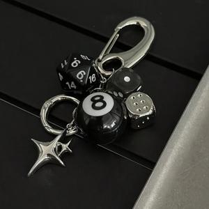 블랙 다이스 당구 키체인 힙합 행운의 주사위 Y2K 펜던트 가방 장식 펑크 쿨 주얼리 액세서리 가방 장식 생일 선물