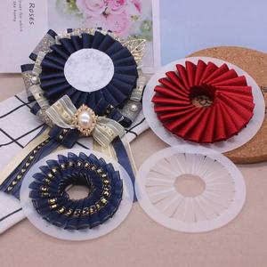 3Pcs 리본 로제트 브로치 리본 꽃 만들기 도구 초보자를위한 9/12/15cm 공예 수제 로제트 메이커 배지 버튼 장식품