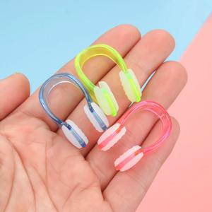캔디 컬러 소프트 실리콘 코 클립, 소형 크기 코 클립, 성인 어린이 수영, 수상 스포츠 수영장 액세서리, 세트당 4 개