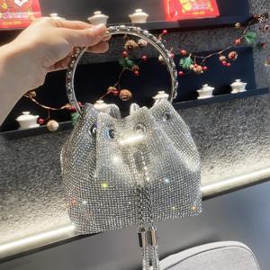 여성용 지갑과 핸드백 가방 럭셔리 디자이너 버킷 클러치 지갑 저녁 연회 가방 크리스탈 라인 석 숄더 백