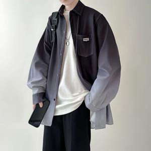 남성용 셔츠 그라데이션 플리츠 긴소매 셔츠 루즈핏 한국 스타일 셔츠 패션 캐주얼 오버사이즈 셔츠 코트 고품질 의류