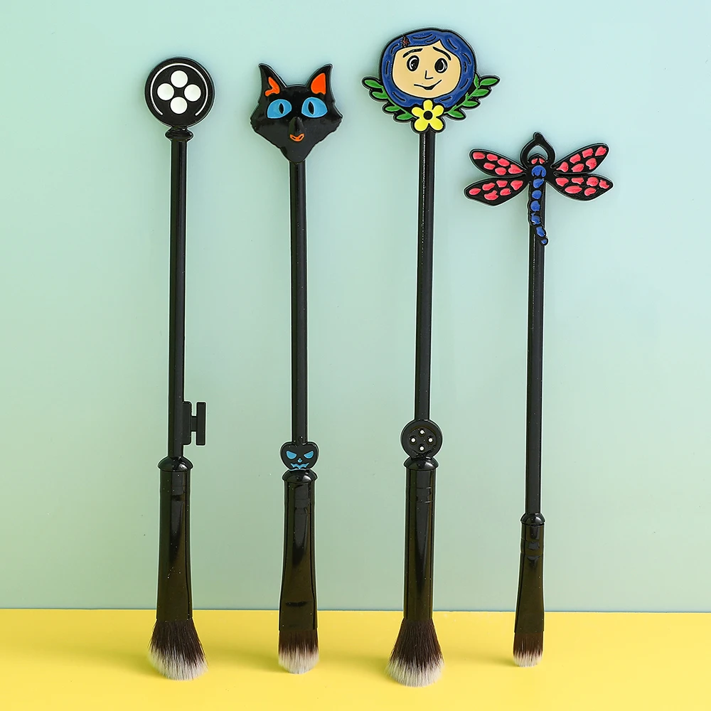 4Pcs Coraline & The Secret Door 그림 크리 에이 티브 메이크업 브러쉬 세트 생일 웨딩 파티는 팬들을위한 선물을 선호합니다