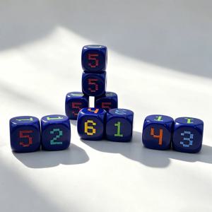 14mm 6면 디지털 게임 주사위 세트 10개 - 파티 게임, 퍼즐, 색상 인지 교육용 소품을 위한 6가지 색상의 둥근 윗면 주사위