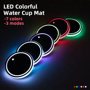 새로운 LED 컵홀더 조명 자동차 충전식 3가지 모드 7가지 색상 변경 라이트업 컵홀더 삽입 코스터 자동차 장식 액세서리