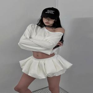 2025 하라주쿠 패션 디자인 캐주얼 정장 여성 캐주얼 Y2k 탑 + a 라인 미니 반바지 스커트 로우 허리 매운 소녀 streetwear 세트