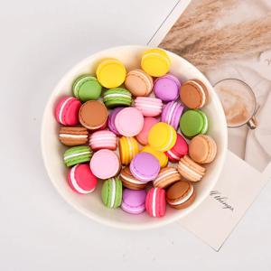 10-30개 귀여운 마카롱 만화 쿠키 레진 푸드 참 장식품 DIY 쥬얼리 제작 액세서리 냉장고 폰케이스 장식용