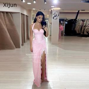 Xijun 섹시한 핑크 레이스 인어 이브닝 드레스 홀터넥 민소매 사이드 슬릿 댄스 파티 드레스 연인 공식 댄스 파티 드레스 맞춤형