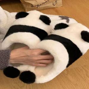 세련되고 귀여운 판다 슬리퍼, 만화 캐릭터 홈 슬리퍼, 따뜻하고 스타일리쉬하며 편안한 여성용 겨울 커플 가을 겨울 슬리퍼