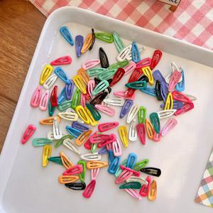 인형을위한 20Pcs 2cm 미니 헤어 클립 귀여운 카와이 인형 헤어 액세서리 DIY 장난감 장식 용품