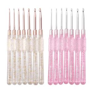 7개 알루미늄 코바늘 세트 (2.0-5.0mm) 다채로운 투명 손잡이 포함, 얀 뜨개질 DIY 모자, 스카프, 아미구루미 공예용