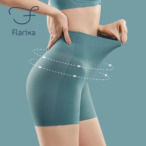 Flarixa 여성용 원활한 반바지 안전 바지 하이 웨이스트 대형 아이스 실크 복서 팬티 마찰 방지 스커트 반바지