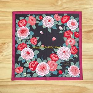 N5KE 폴리 에스터 손수건 여성 빨 수있는 꽃 패턴 Hankie 성인 여성용 무작위 패턴을위한 다채로운 손수건