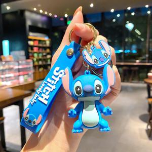 스티치 키체인 3D 만화 스테레오 PVC 인형 자동차 키링 가방 펜던트 패션 크리에이티브 장식품 대량 도매 서프라이즈