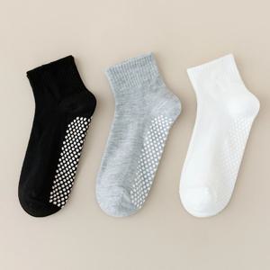 남아용 미끄럼 방지 접착식 바닥 양말 5켤레, 학생용 아기 양말, 어린이용 스포츠 단색 흑백 양말