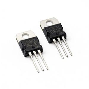 10개 L7805CV L7810 TO-220 L7806CV L7808CV L7809CV L7812CV L7815CV L7824CV L7905CV L7908 L7909 L7912CV L7915CV L7924CV LM317T