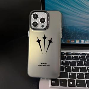 유니크 트라이던트 스타 디자인 IMD 미끄럼 방지 폰 케이스 (아이폰 17, 16, 15, 14, 13, 12, 11 Pro, Xs Max, Plus, Air, Mini, XR, X, 17e, 16e 커버)