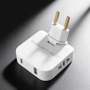 180 °   접이식 4-in-1 EU 플러그 어댑터 전원 변환 소켓 (USB 및 Type-C 포트 포함, 여행용 충전)