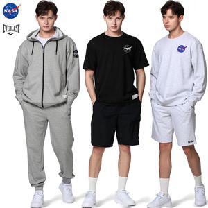 NASA 나사 남녀공용 조거팬츠 반바지 맨투맨 후드집업 반팔티 패딩항공점퍼 면바지 상하세트 40종
