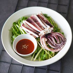 국산 급냉 손질 오징어 1팩(2-3미/500g-700g내외) (HACCP 인증)