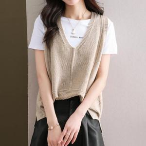 [패션시그널] 딥브이네크라인 조끼 베스트 E24826