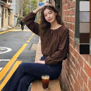 [키첼] 티에모 끈 퍼프 블라우스