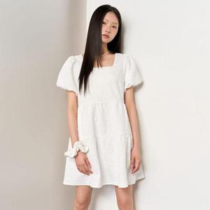 [제너럴아이디어]WOMAN 링클 볼륨 원피스 스크런치 세트 [WHITE] / WBE2L15503SET