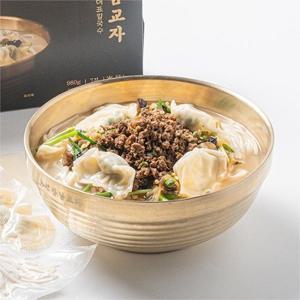 45년 칼국수 명인 강남교자/매장 그대로 직접 끓인 닭육수  칼국수 밀키트(4인분, 2팩)/분말 육수 아님