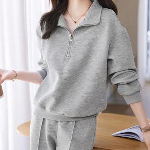 [에이투지]데일리 반집업 디자인 여성 트레이닝 세트 간절기 (29989030A)