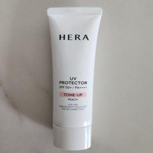 [셀러허브_뷰티]NEW 헤라 유브이 프로텍터 톤업 선크림 피치 50ml (SPF50+)