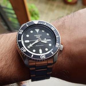 세이코 SEIKO5 오토매틱 다이버 블랙 남자메탈시계 SRPD55K1