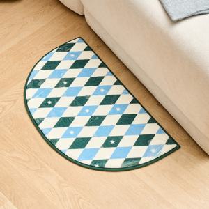 홀리데이 아가일 체크 폭신한 반달 메모리폼 발매트 GREEN 38x67