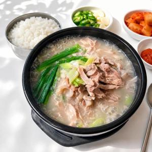 물만 부으면 완성! 간편식 돼지국밥 140g x 2팩