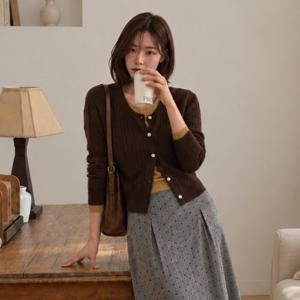 플라스틱아일랜드 [신세계단독](4컬러) 소프트 꽈배기 버튼 가디건 PS7OKA08